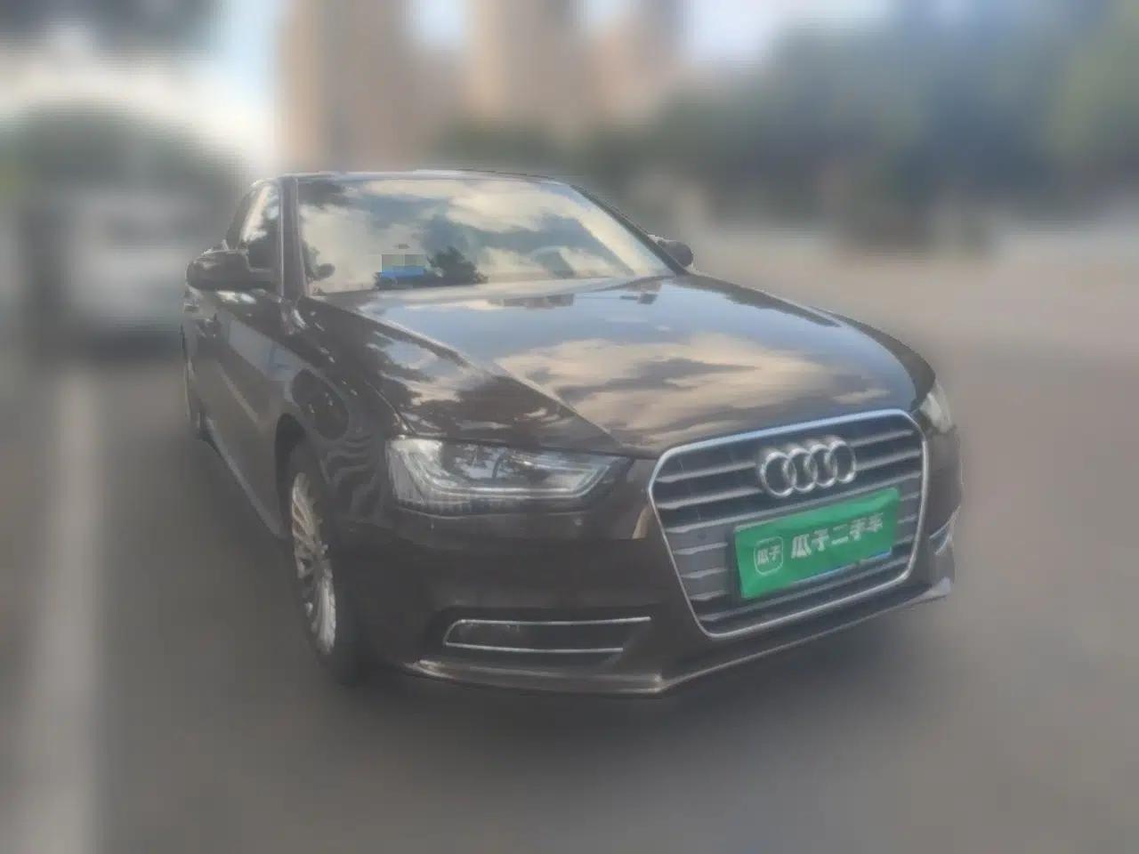 Audi A4L 2015 35 TFSI Automatic Comfort Model — миниатюра 3