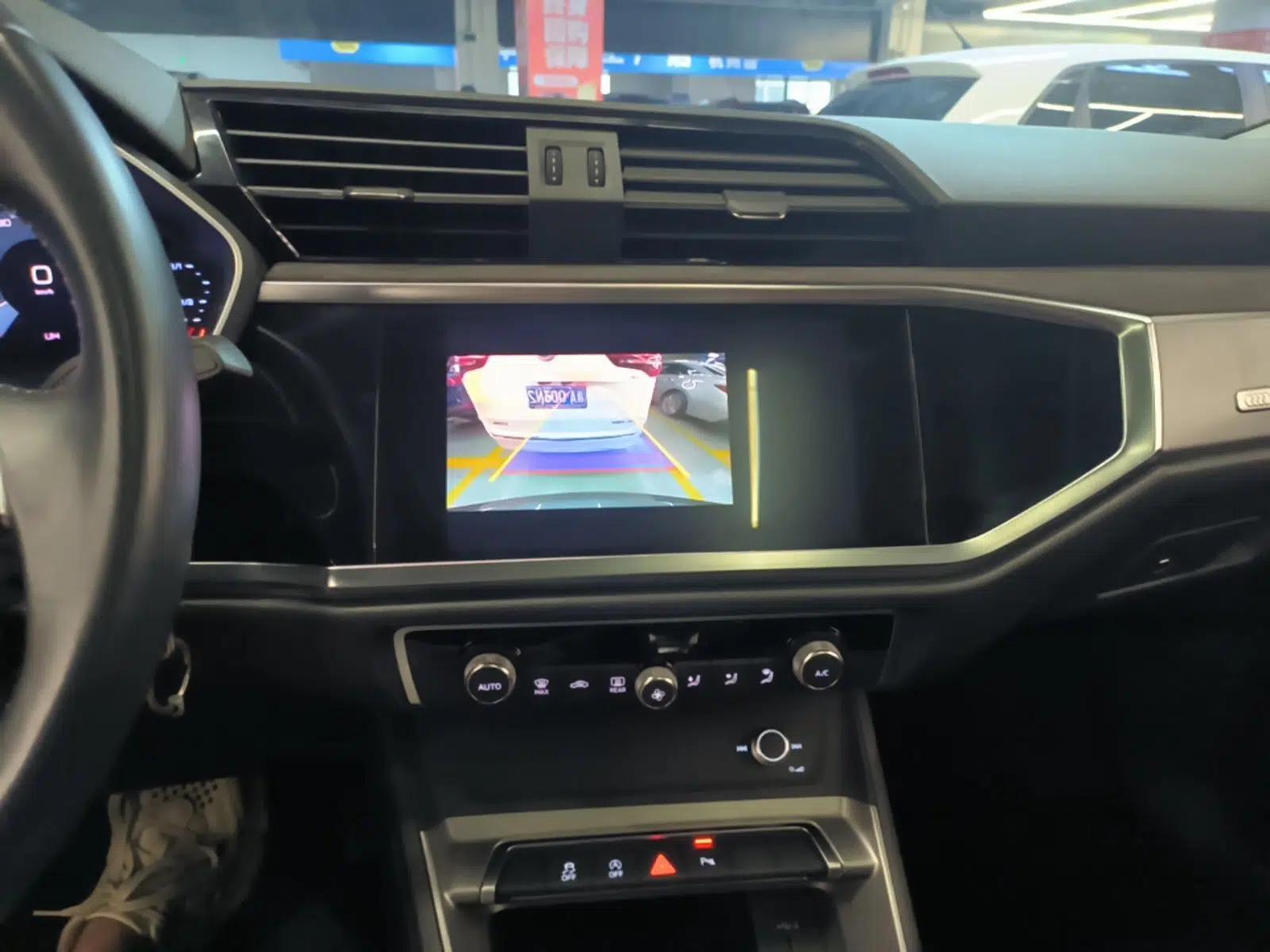 Audi Q3 2019 35 TFSI Advanced Dynamic Edition — миниатюра 23