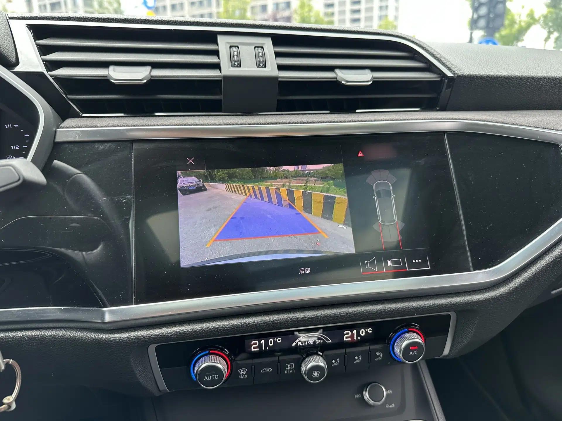 Audi Q3 2019 35 TFSI Advanced Dynamic Edition — миниатюра 40