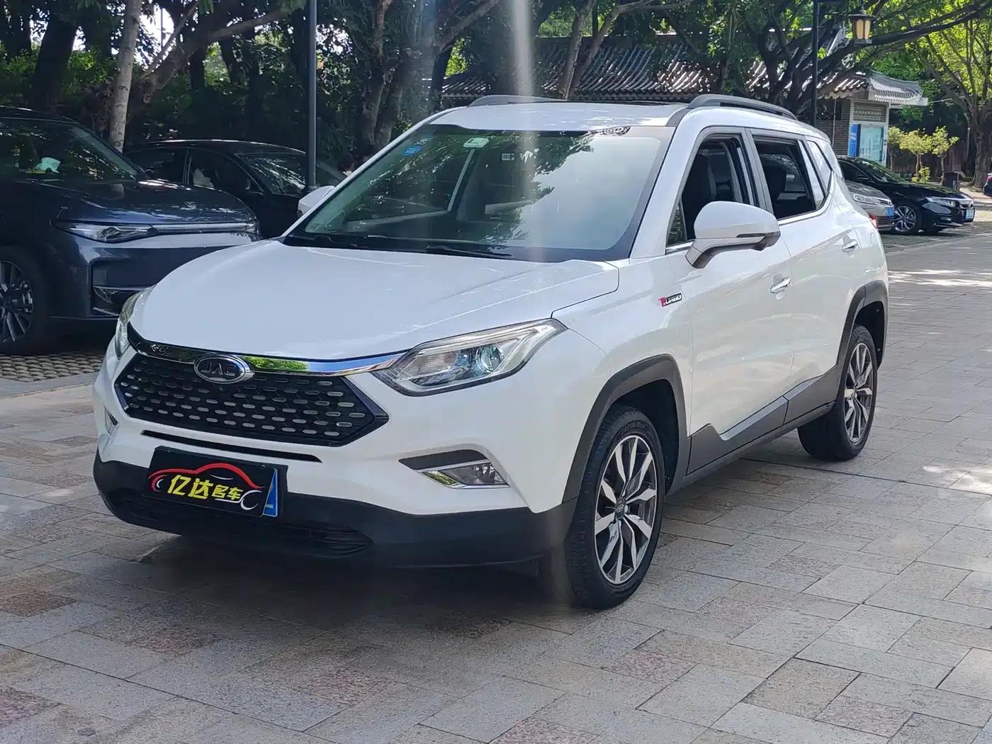 Refine S4 2019 1.5T CVT Premium Edition — миниатюра 1