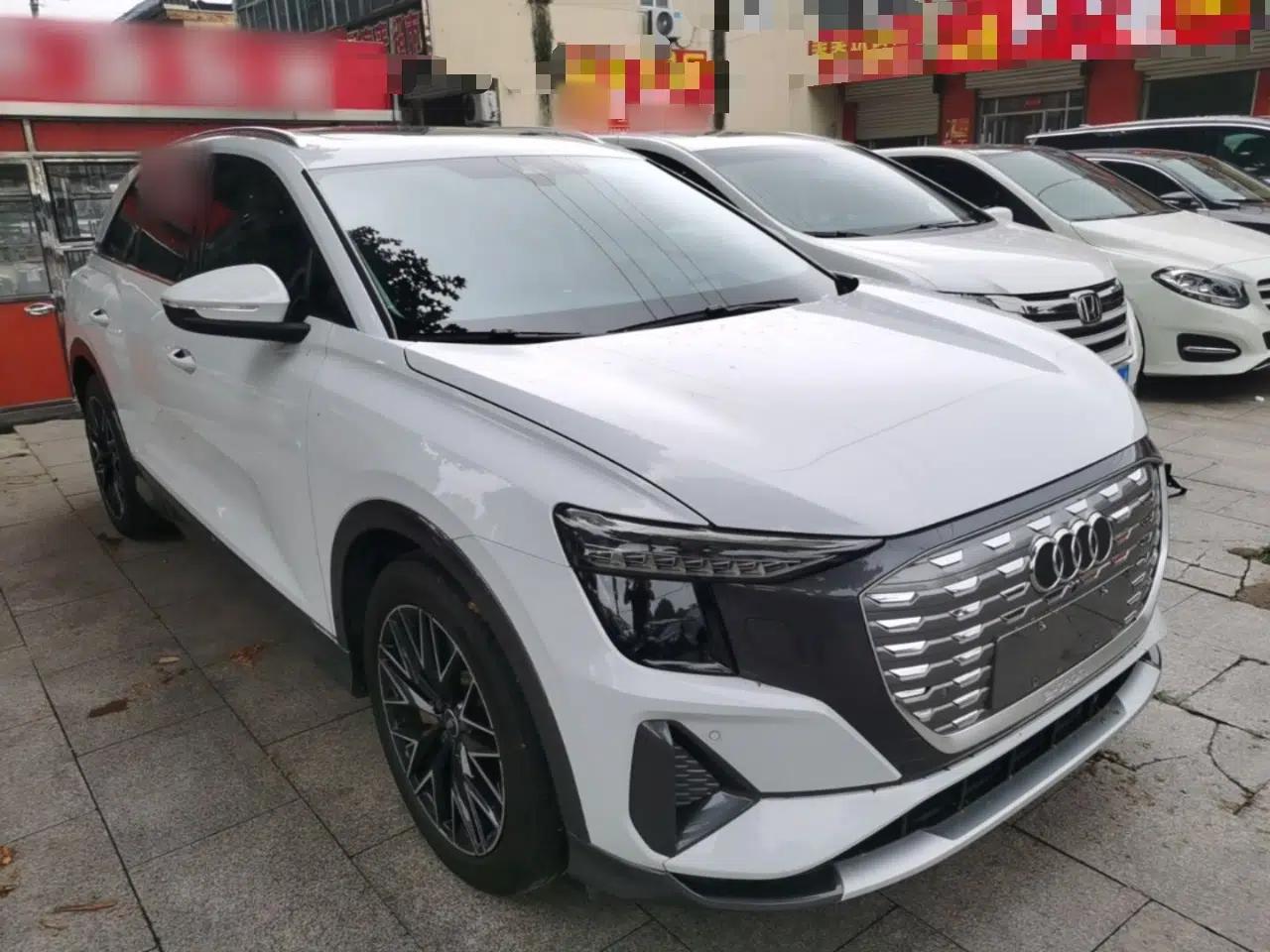 Audi Q5 e-tron 2022 40 e-tron Starlight Edition Mech Kit — миниатюра 3