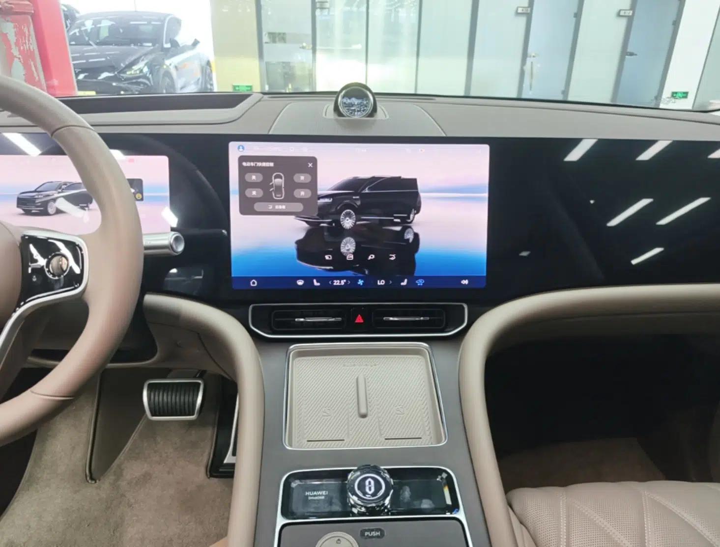 Hima AITO M9 2025 Extended-Range Ultra Version 52 kWh 5-Seater Edition — миниатюра 20
