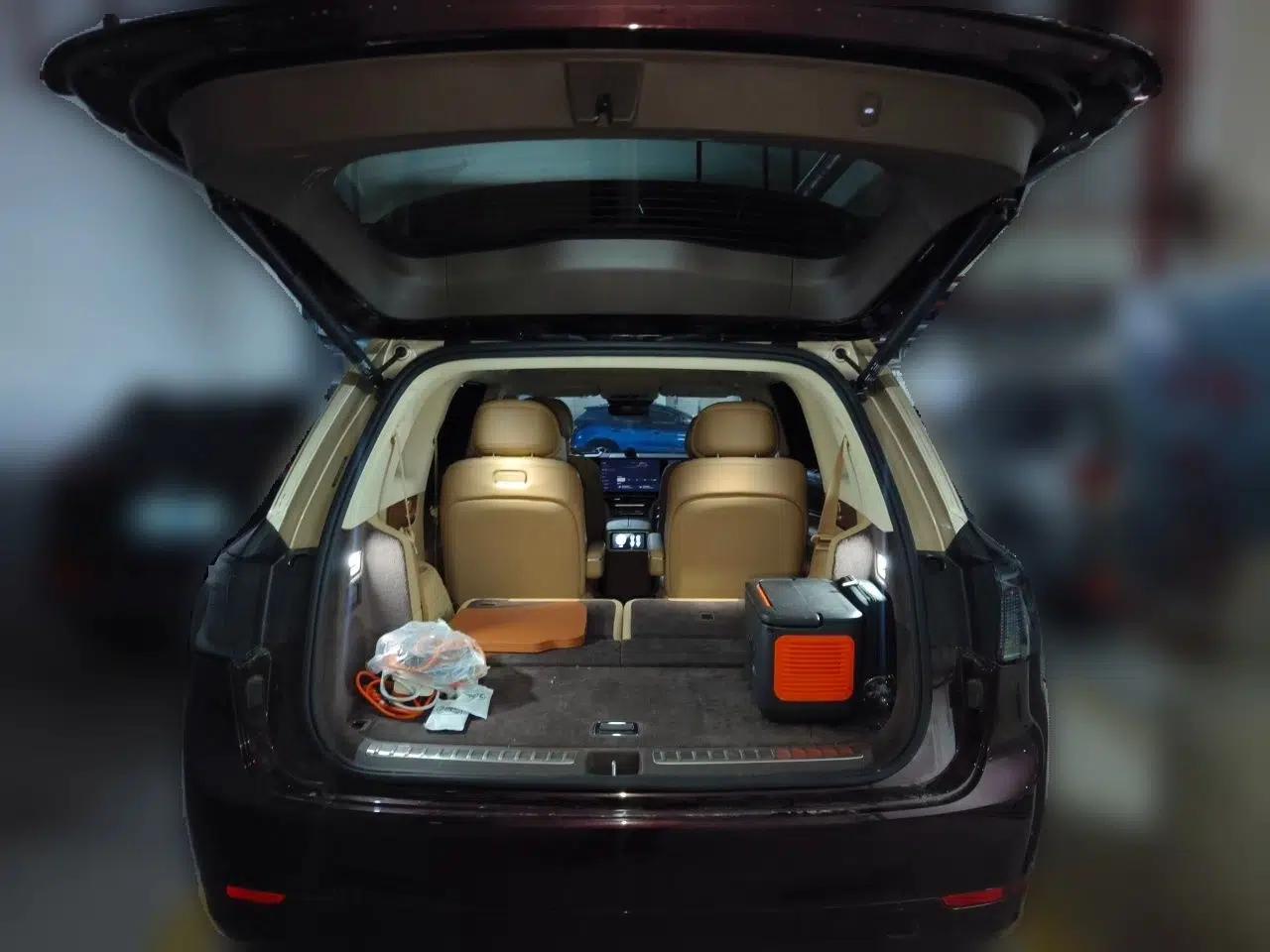 Hima AITO M9 2025 Extended-Range Ultra Version 52 kWh 6-Seater — миниатюра 19