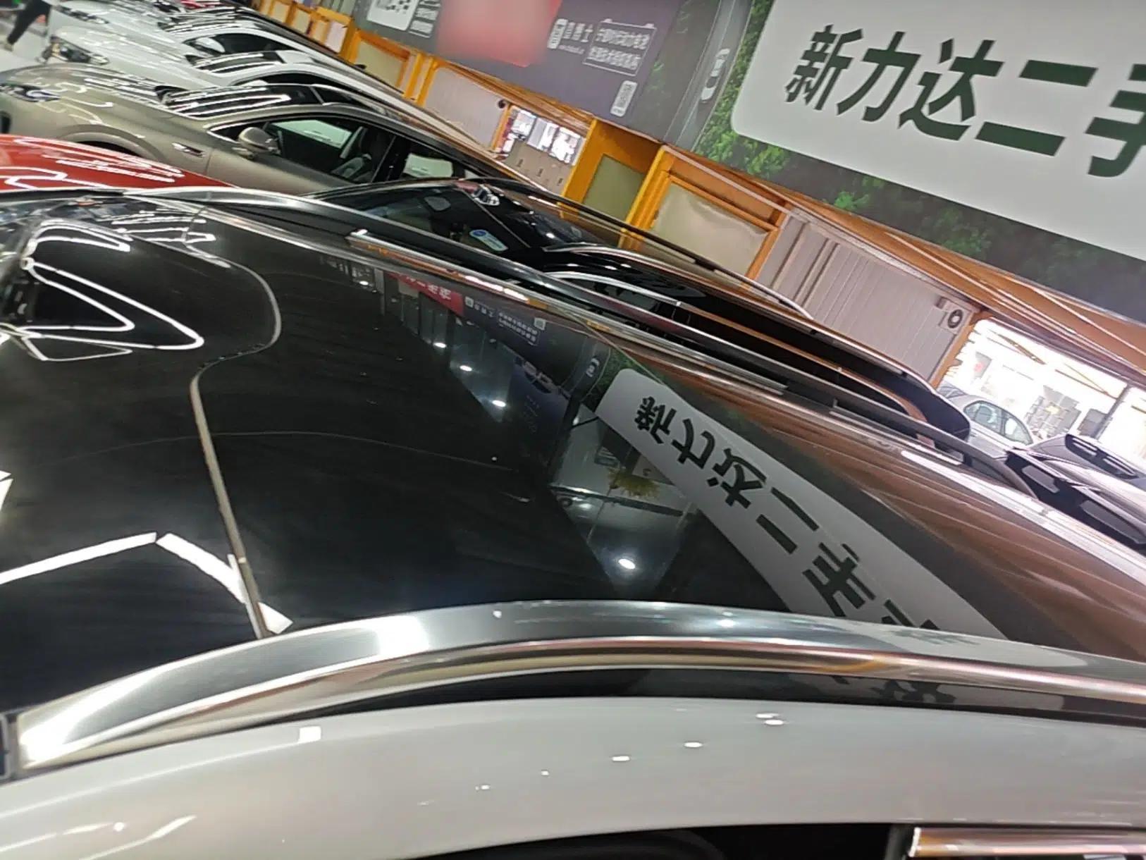 Hima AITO M9 2025 Extended-Range Ultra Version 52 kWh 6-Seater — миниатюра 7