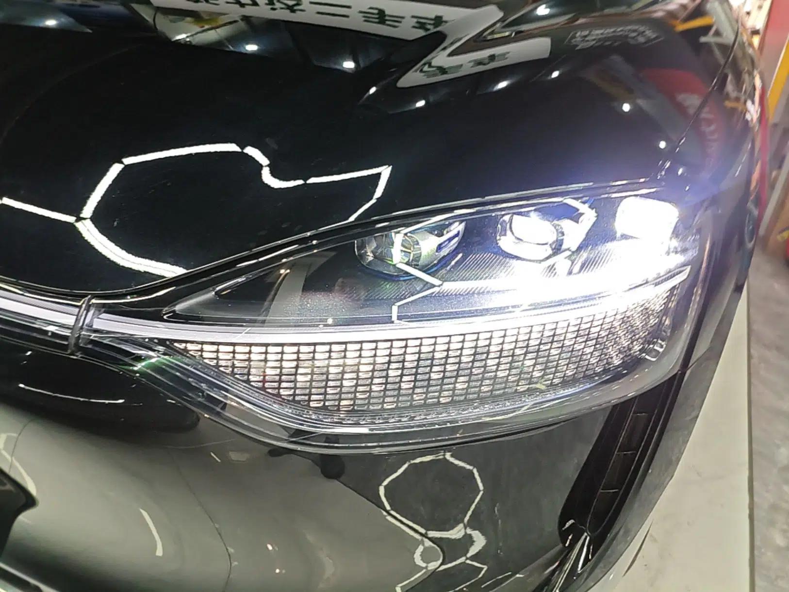 Hima AITO M9 2025 Extended-Range Ultra Version 52 kWh 6-Seater — миниатюра 8