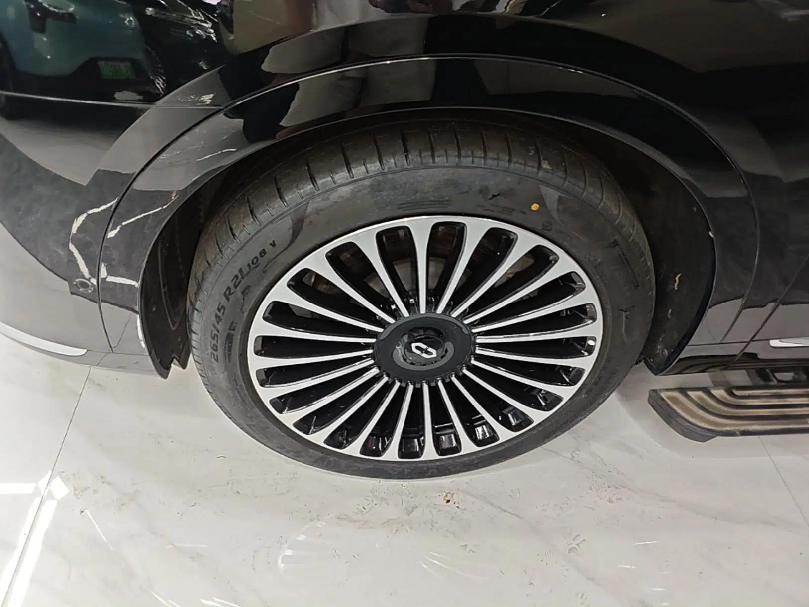 Hima AITO M9 2025 Extended-Range Ultra Version 52 kWh 6-Seater — миниатюра 10