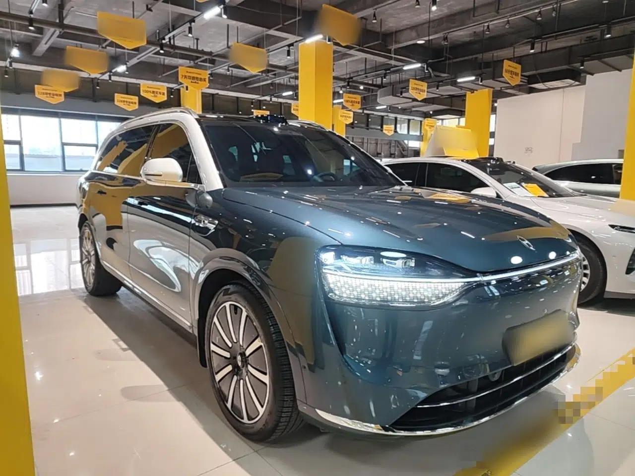 Hima AITO M9 2024 Range-Extended Ultra Version 42 kWh 6-Seater Model — миниатюра 3