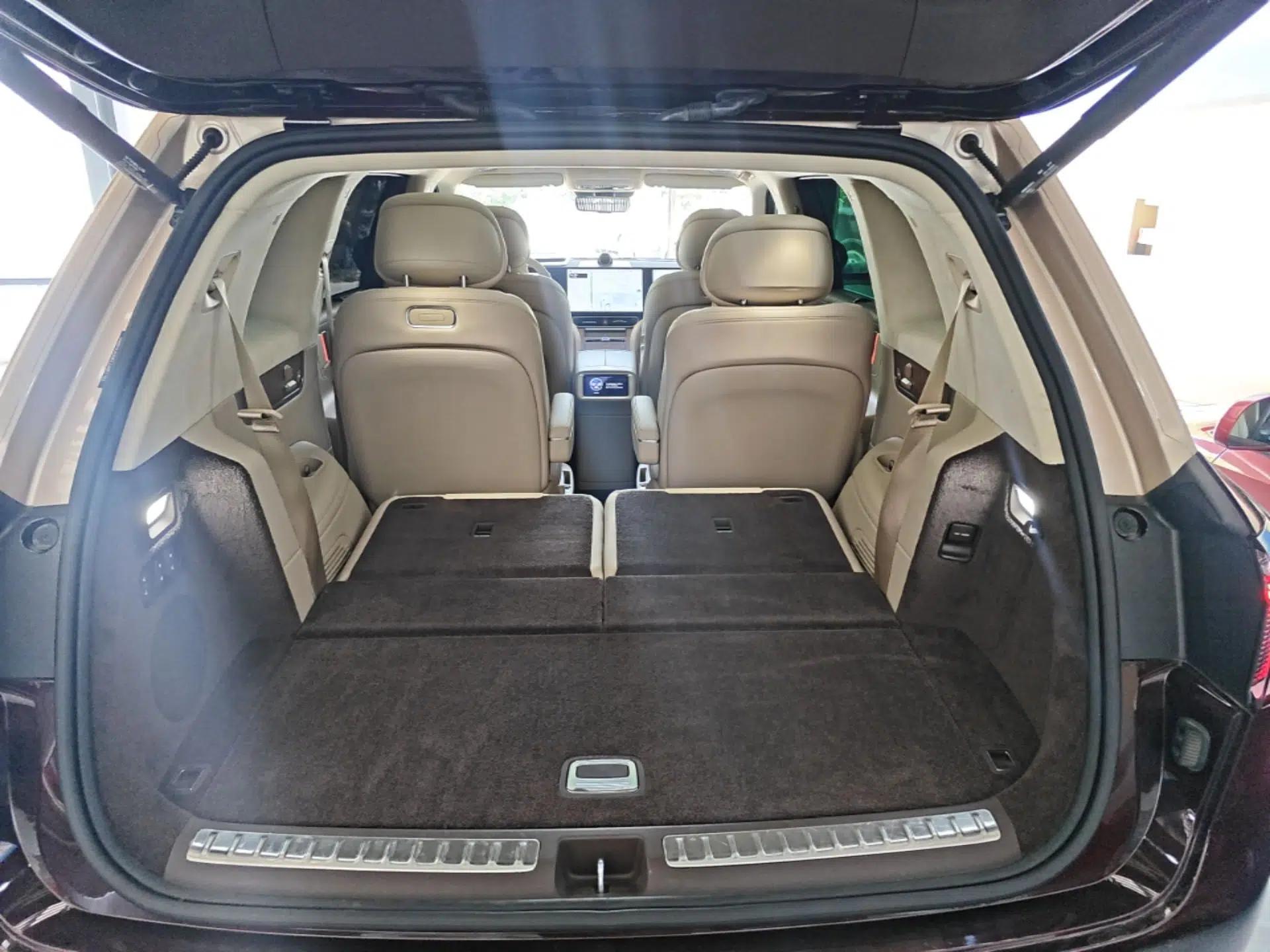 Hima AITO M9 2025 Extended-Range Ultra Version 52 kWh 6-Seater — миниатюра 22