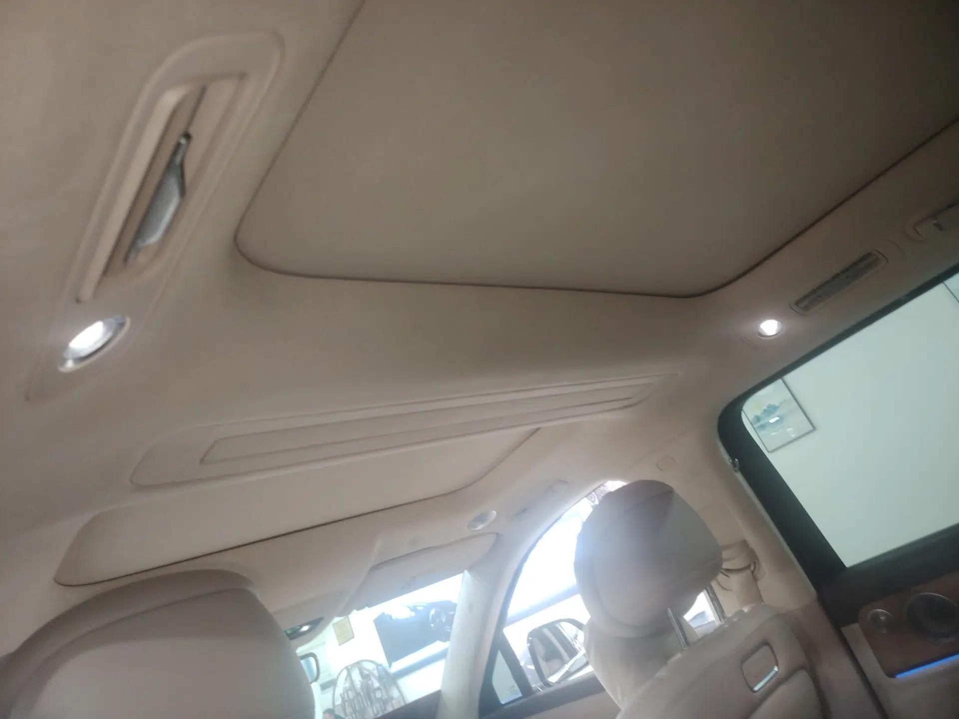 Hima AITO M9 2025 Extended-Range Ultra Version 52 kWh 6-Seater — миниатюра 21