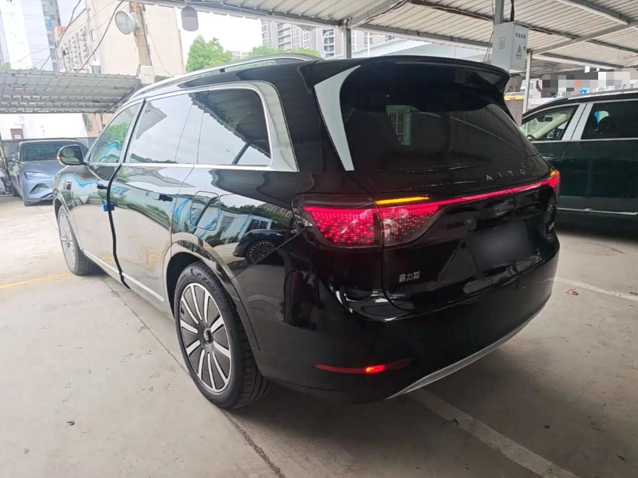 Hima AITO M9 2025 Model Range-Extended Ultra Edition 52kWh 6-seater (896-line LiDAR) — миниатюра 4