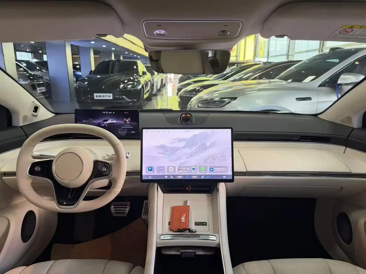 Zhijie S7 2025 Model 705km/h Max — миниатюра 6