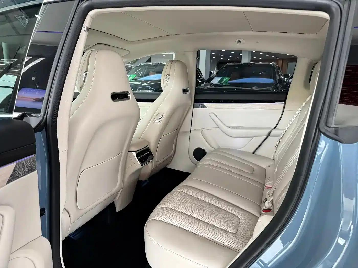 Zhijie R7 2024 Pure Electric 736km Ultra — миниатюра 7