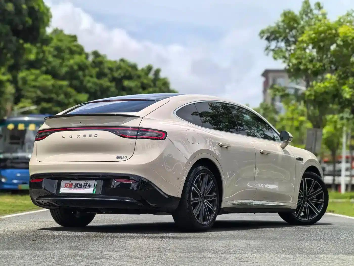 Zhijie R7 2025 Model, Extended Range 251km Max — миниатюра 5