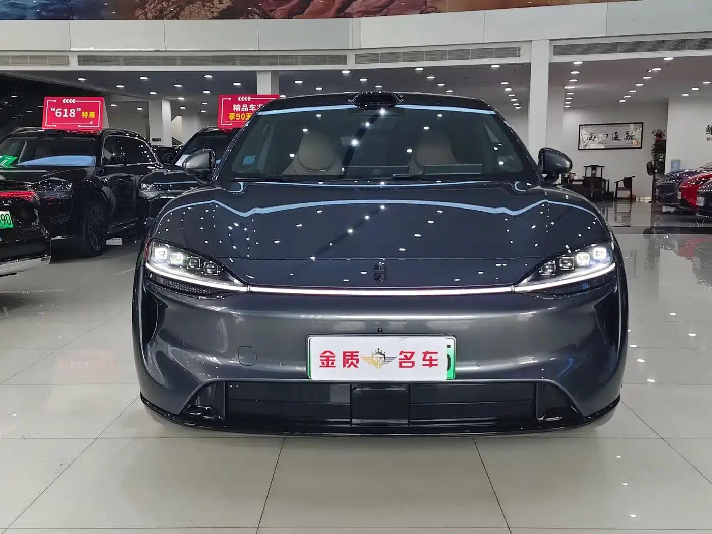 Zhijie R7 2026 Model with Extended Range Max (192-line LiDAR) — миниатюра 2