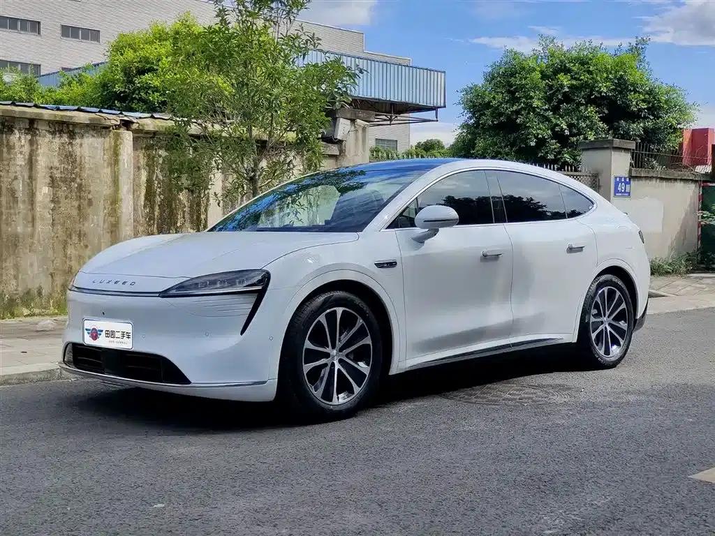 Zhijie R7 2024 Pure Electric 667km Pro — миниатюра 1