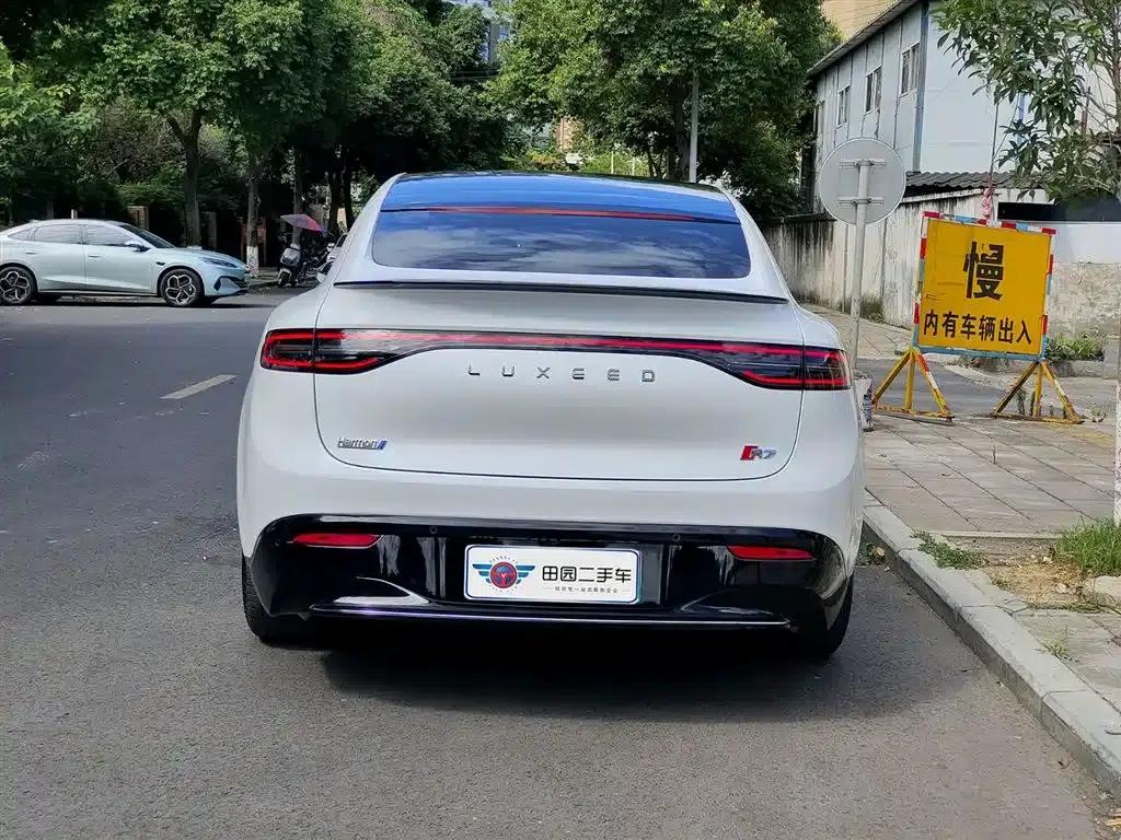 Zhijie R7 2024 Pure Electric 667km Pro — миниатюра 5