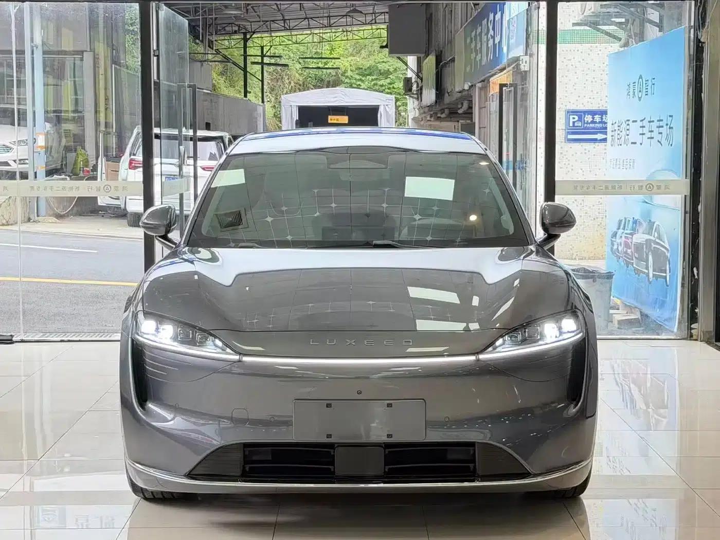 Zhijie R7 2024 Pure Electric 667km Pro — миниатюра 2