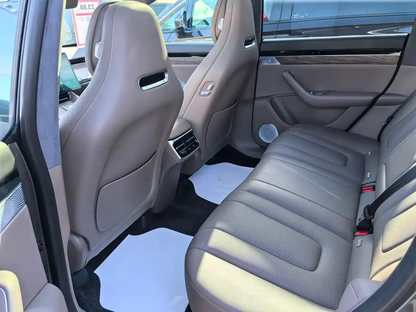 Zhijie R7 2025 Model, Extended Range 251km Max — миниатюра 3