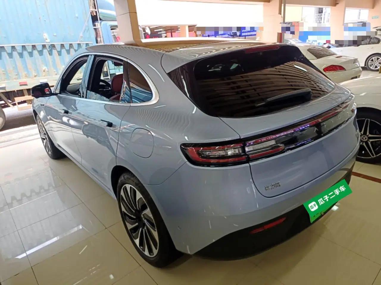 Hima AITO M5 2023 Extended-Range Four-Wheel Drive Intelligent Driving Version — миниатюра 4