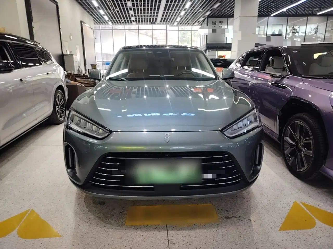 Hima AITO M5 2022 Extended-Range Four-Wheel Drive Performance Version — миниатюра 2