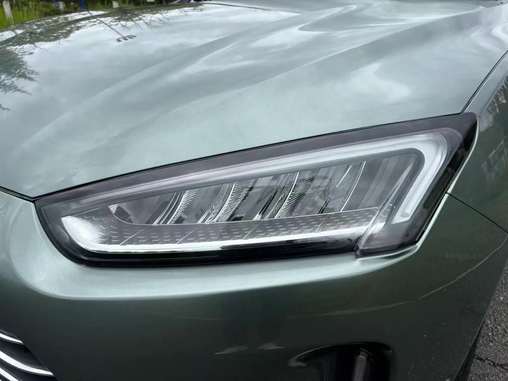 Hima AITO M5 2022 Extended-Range Four-Wheel Drive Performance Version — миниатюра 21