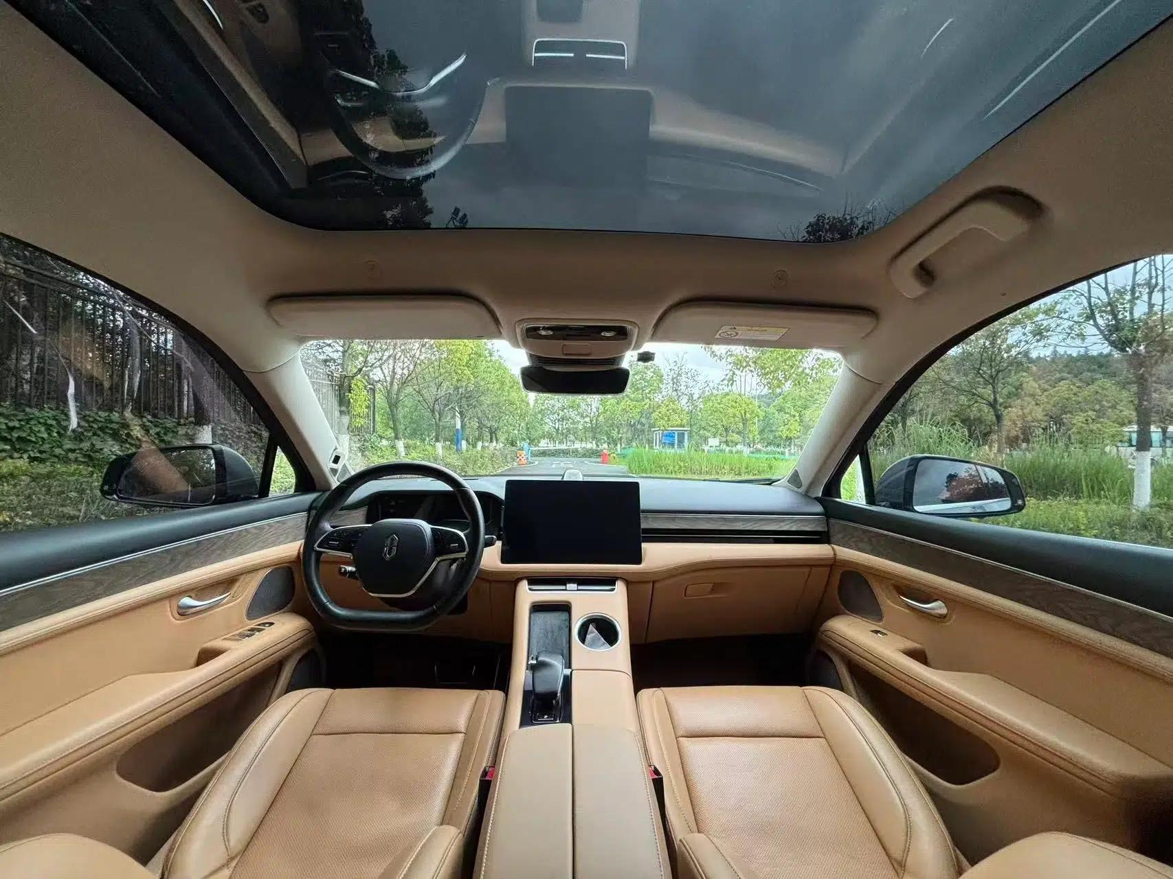 Hima AITO M5 2022 Extended-Range Four-Wheel Drive Performance Version — миниатюра 38