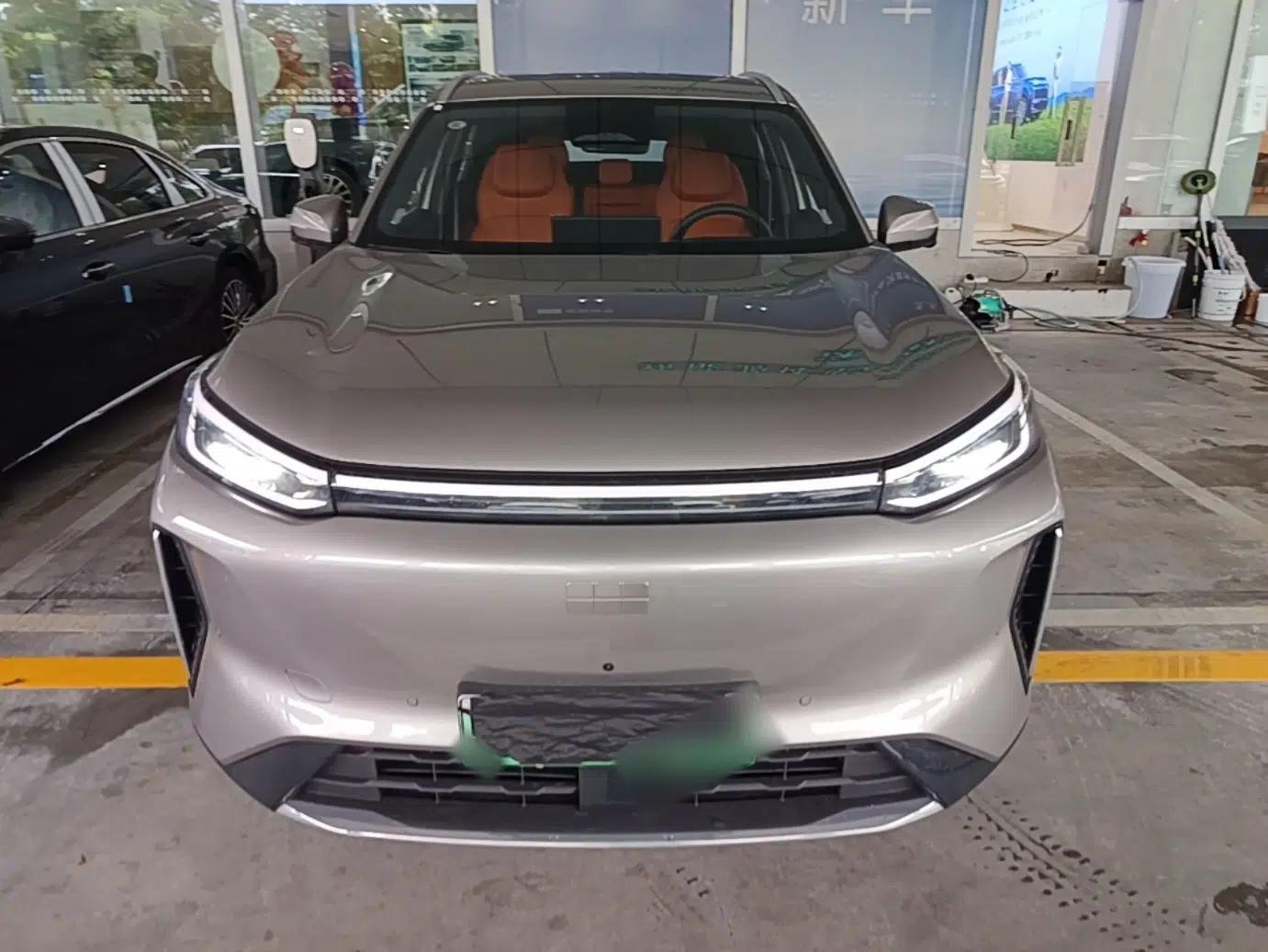 Geely Galaxy M7 2026 Model Yuanyoujia 225km Starship Edition — миниатюра 2