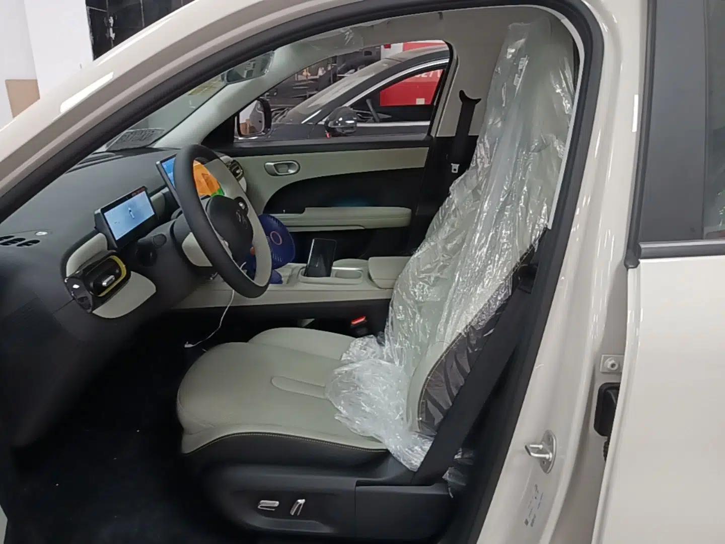 Chery QQ QQ3 EV 2026 Model 310 Sharing Edition — миниатюра 17