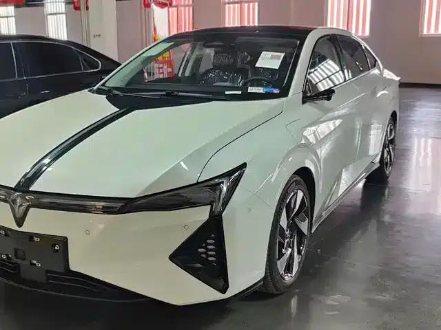 Lingxi L 2025 Ready Player One Edition + Super Plus Option Pack