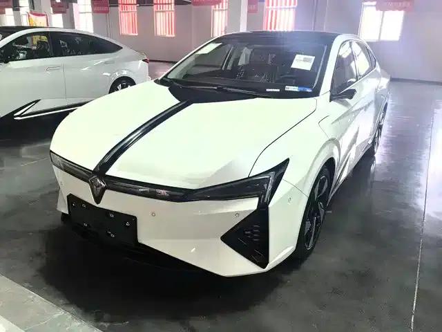 Lingxi L 2025 Ready Player One Edition + Super Plus Option Pack