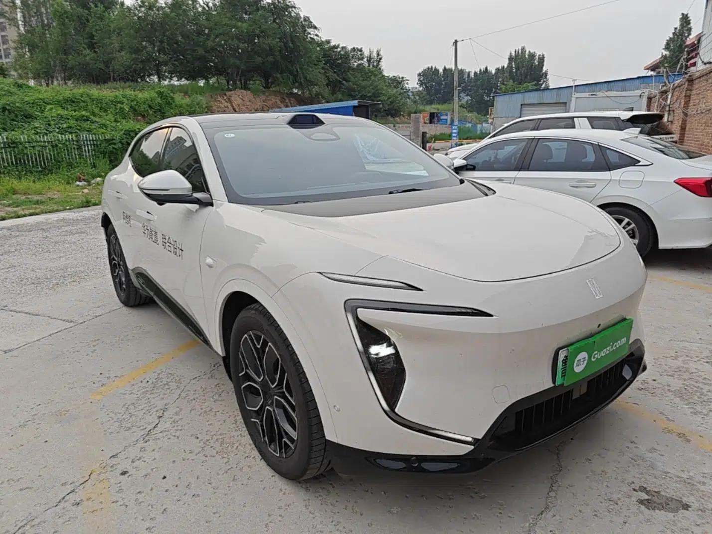 Avatr 07 2026 Ultra Pure-Electric All-Wheel-Drive Version — миниатюра 3