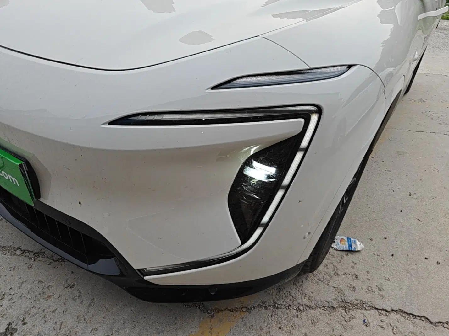 Avatr 07 2026 Ultra Pure-Electric All-Wheel-Drive Version — миниатюра 8