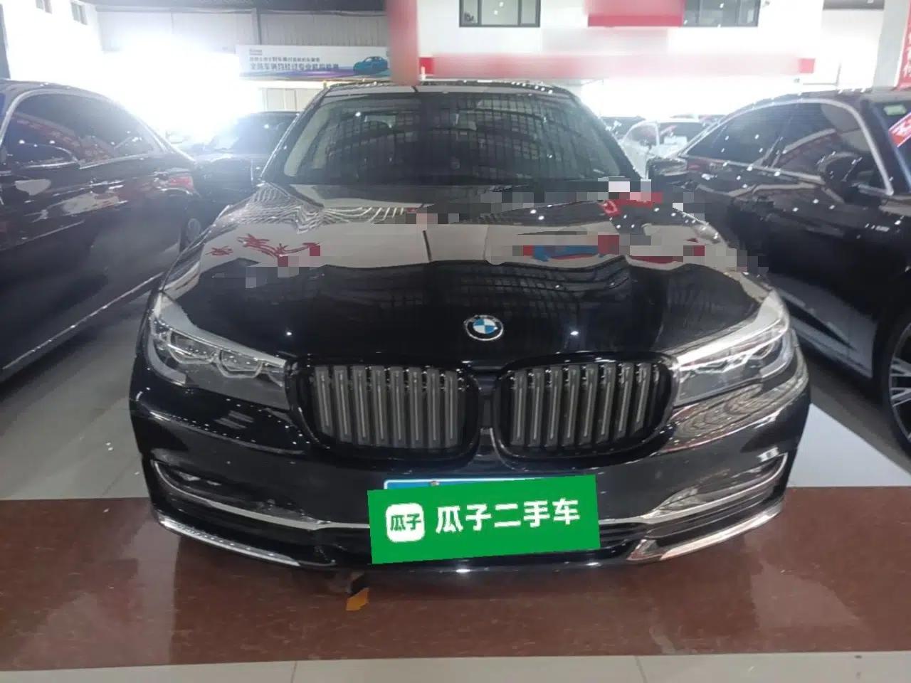 BMW 7 Series 2018 730Li Leading Model Excellence Package — миниатюра 2