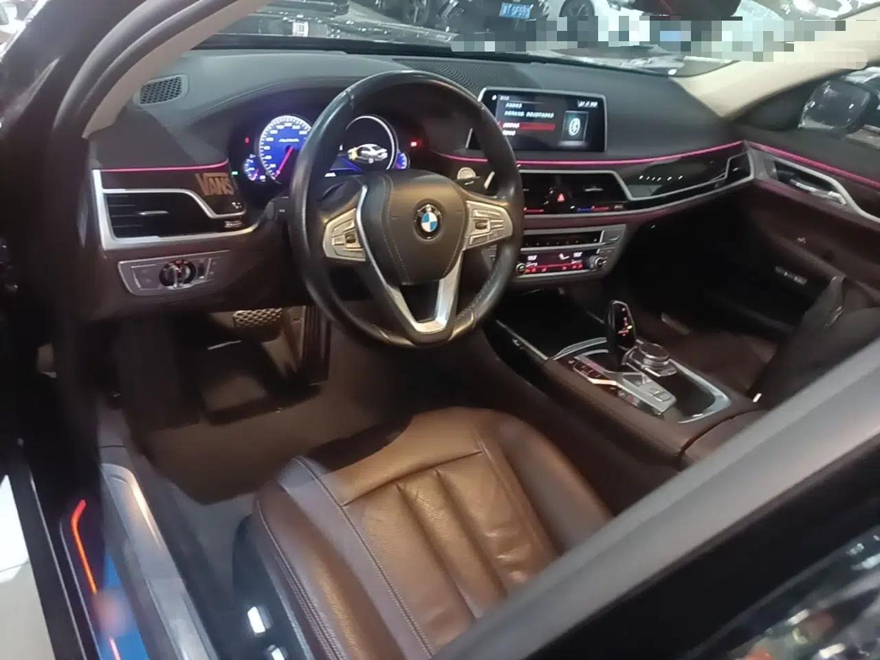 BMW 7 Series 2018 730Li Leading Model Excellence Package — миниатюра 18