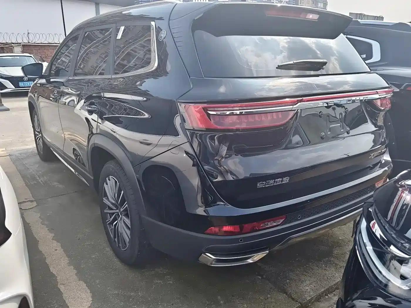 Jetour X90 PLUS 2025 Super Edition 1.6TD DCT Villa PRO 7-seater — миниатюра 17