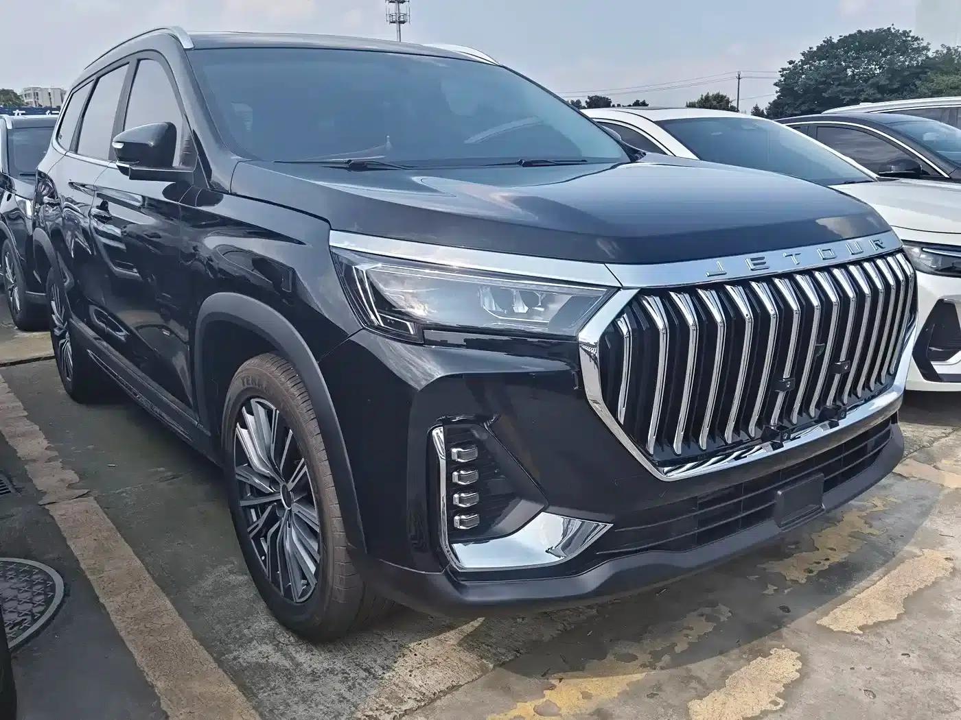 Jetour X90 PLUS 2025 Super Edition 1.6TD DCT Villa PRO 7-seater — миниатюра 3