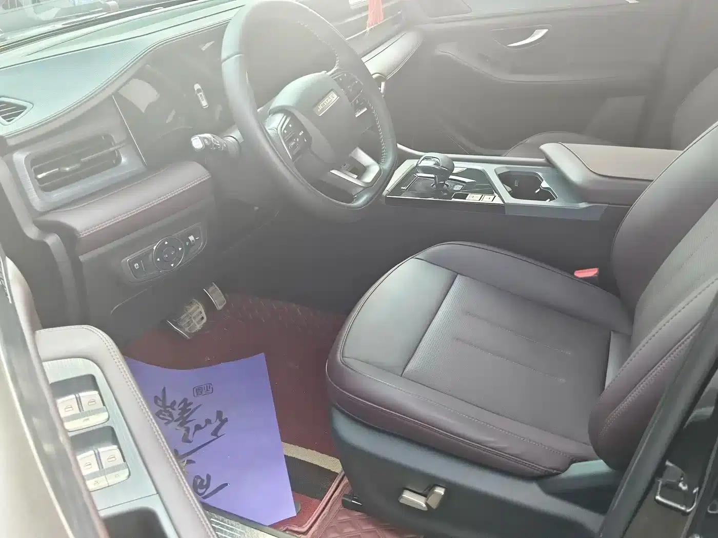 Jetour X90 PLUS 2025 Super Edition 1.6TD DCT Villa PRO 7-seater — миниатюра 5