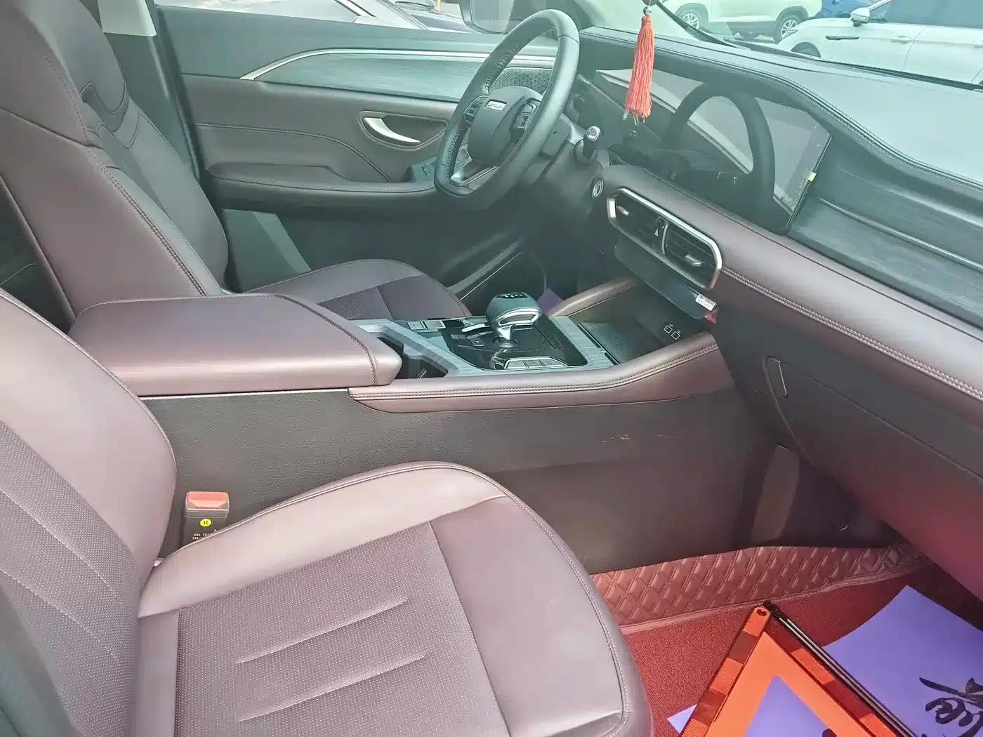 Jetour X90 PLUS 2025 Super Edition 1.6TD DCT Villa PRO 7-seater — миниатюра 10