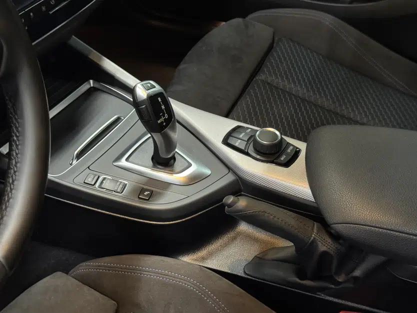 BMW 2 Series 2018 225i M Sport — миниатюра 21