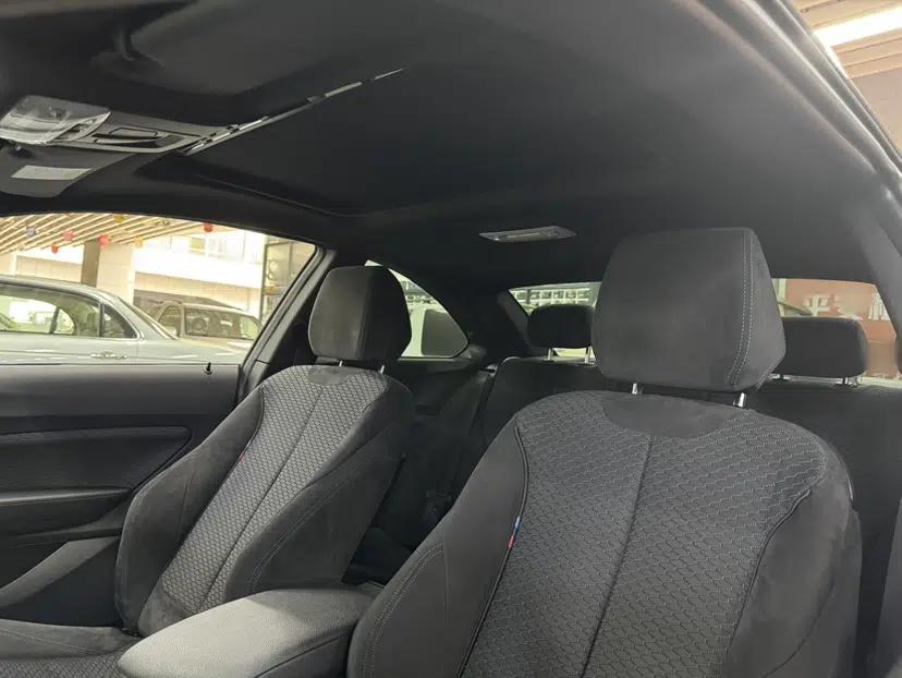 BMW 2 Series 2018 225i M Sport — миниатюра 24