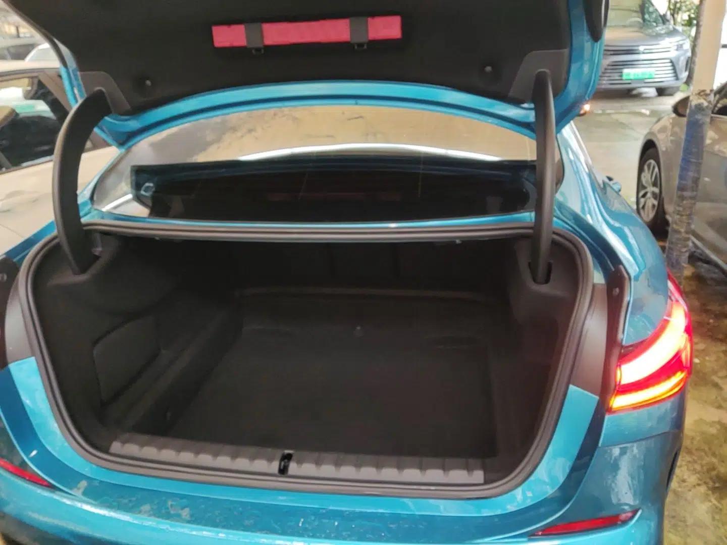 BMW 2 Series 2021 225i 4-Door Coupe M Sport Package — миниатюра 22