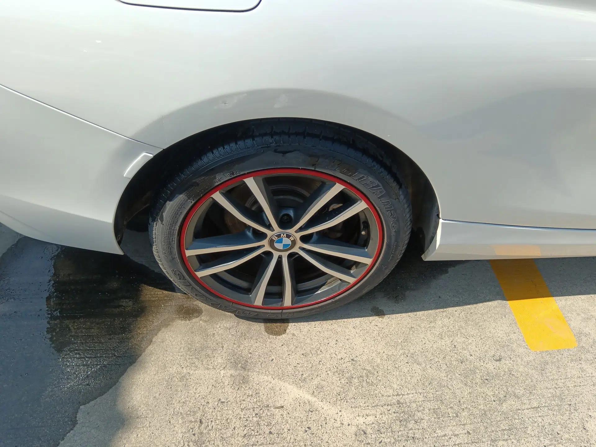 BMW 2 Series 2018 220i Sport Design Package — миниатюра 11