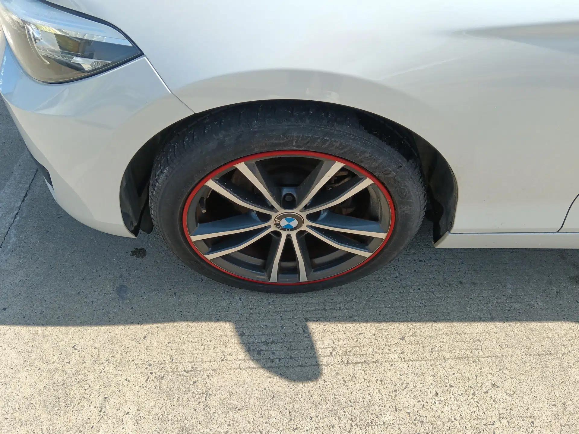 BMW 2 Series 2018 220i Sport Design Package — миниатюра 10