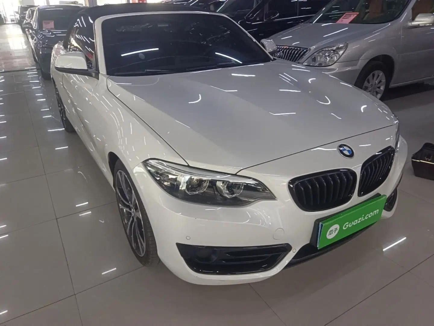 BMW 2 Series 2019 225i Convertible Coupe Sports Design Package — миниатюра 3