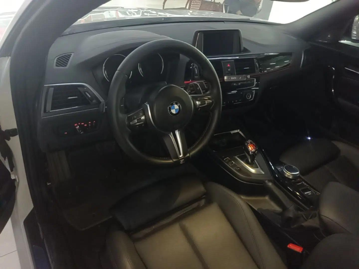 BMW 2 Series 2019 225i Convertible Coupe Sports Design Package — миниатюра 24