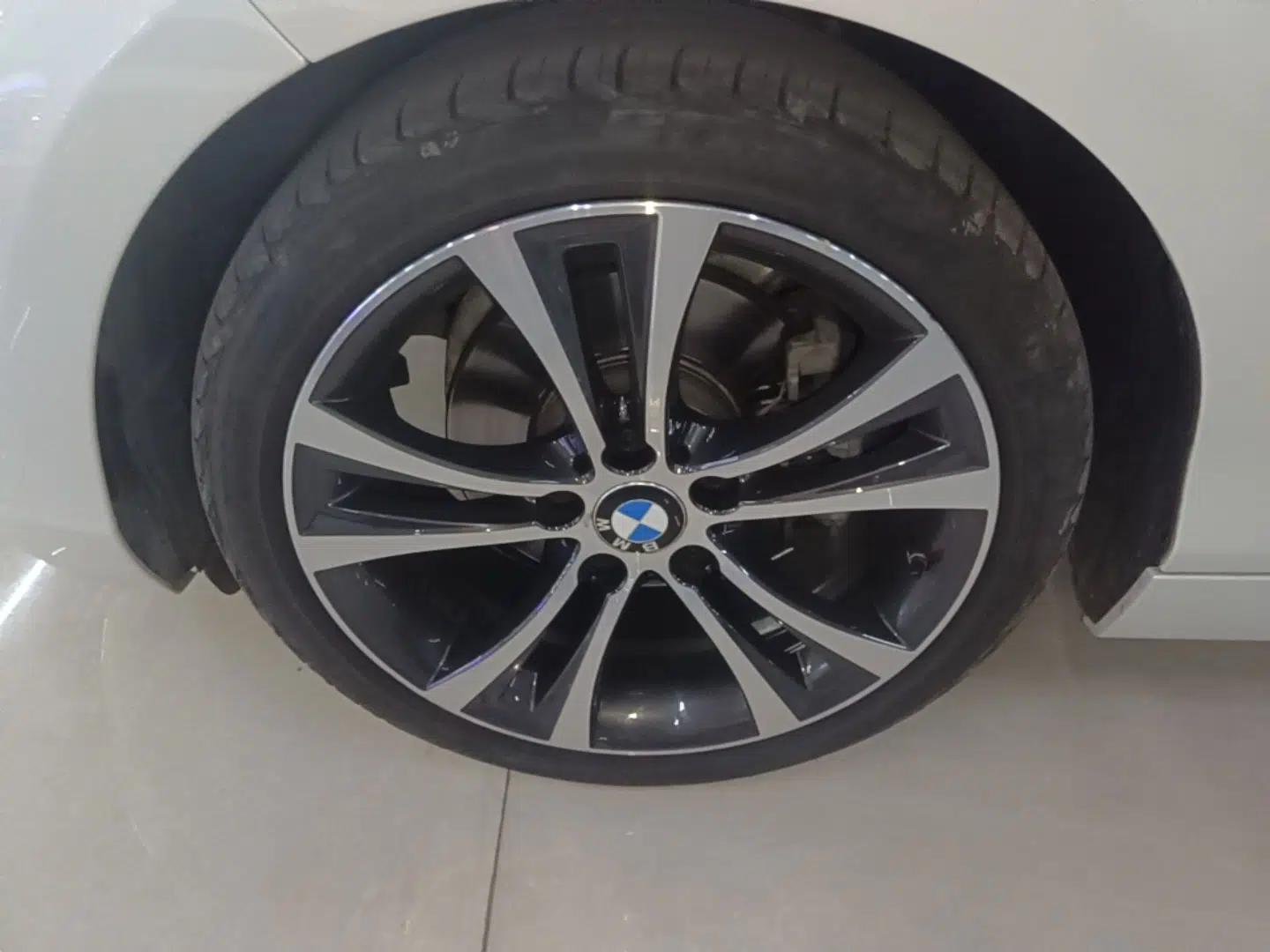 BMW 2 Series 2019 225i Convertible Coupe Sports Design Package — миниатюра 10