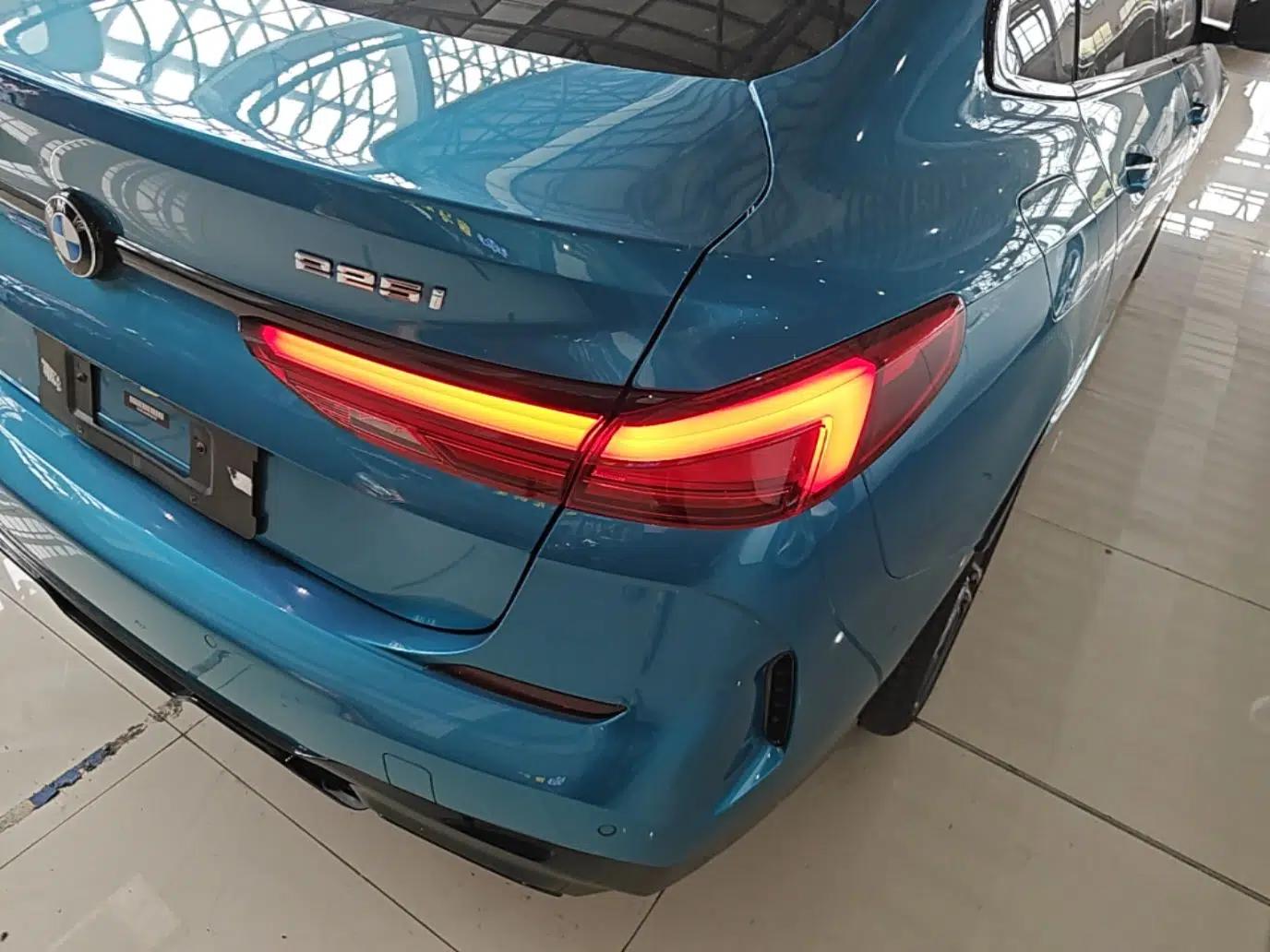 BMW 2 Series 2021 225i Four-Door Coupe M Sport Night Edition — миниатюра 9