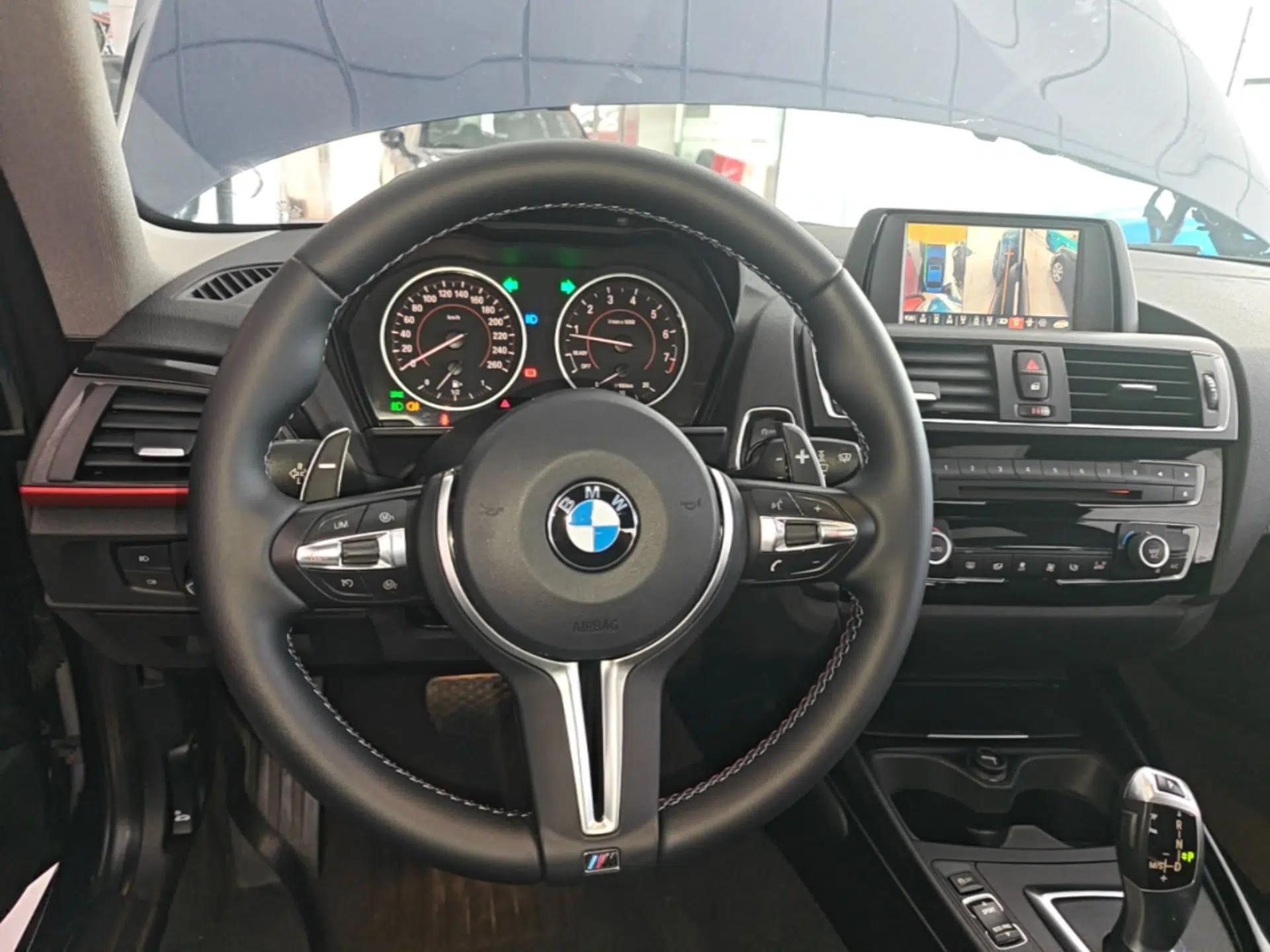 BMW 2 Series 2014 220i Sport Design Package — миниатюра 18