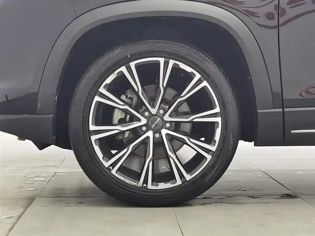 Jetour X90 PRO 2024 2.0T DCT Premium Edition 5-seater — миниатюра 17