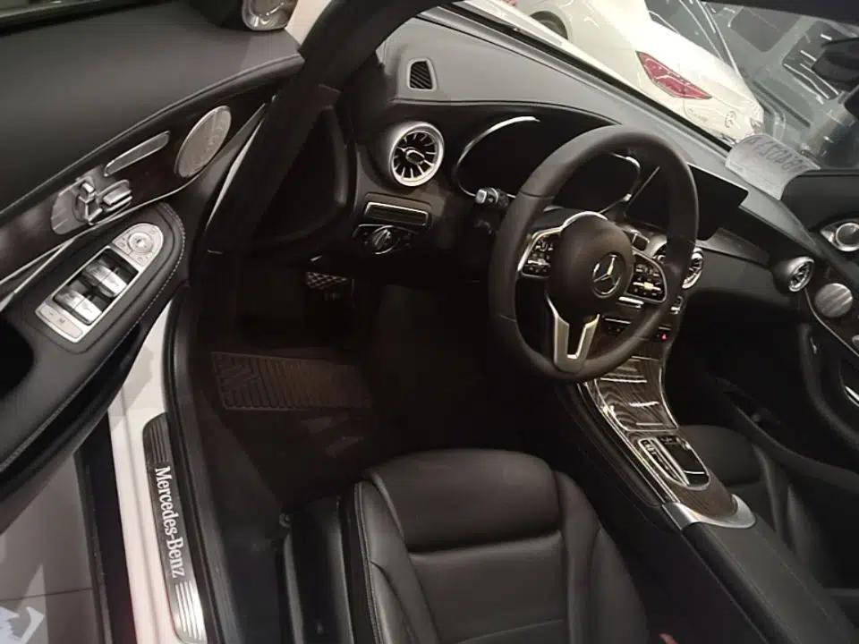 Mercedes-Benz GLC 2021 GLC 260 L 4MATIC Luxury Model — миниатюра 18